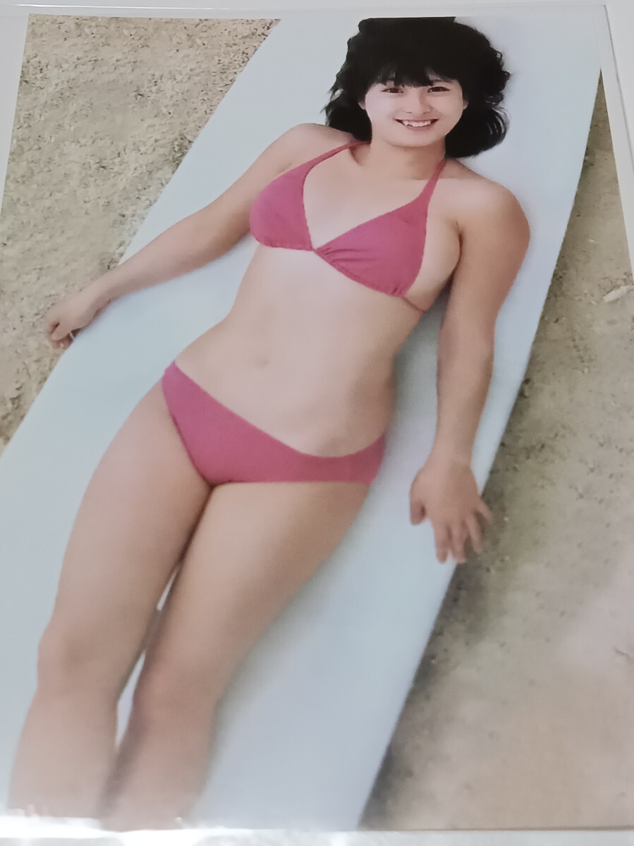 河合奈保子 写真