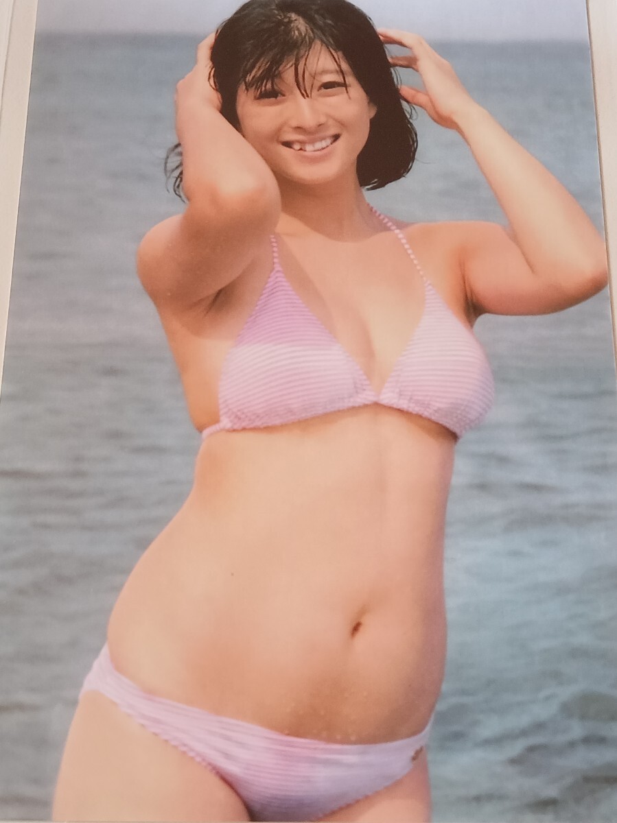 河合奈保子 写真