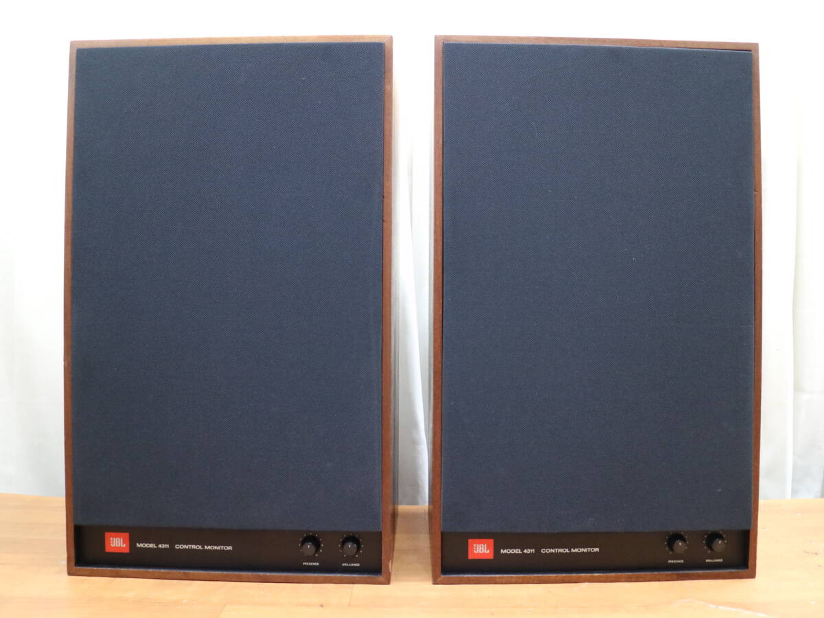 JBL 4311A