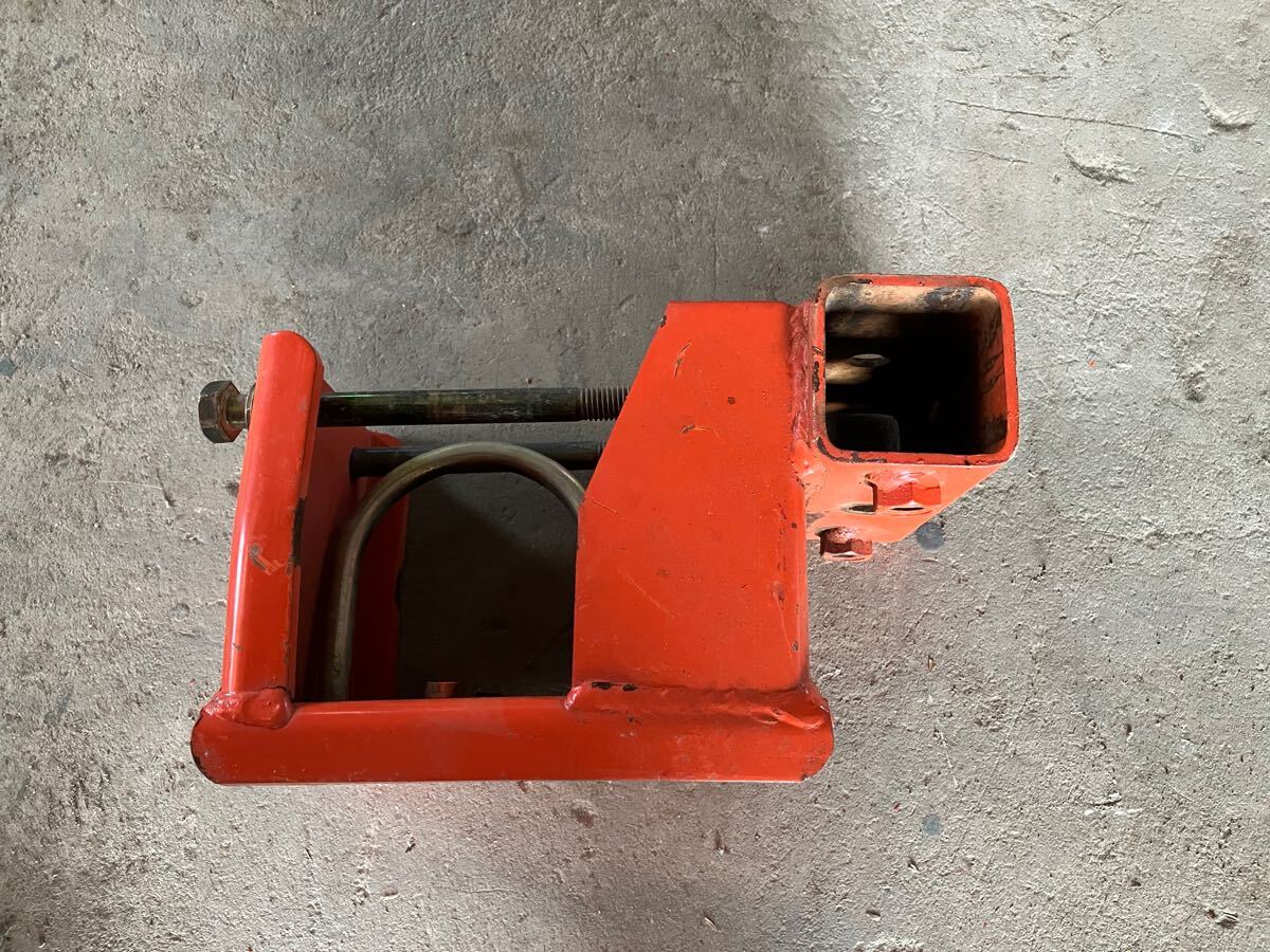 a3 クボタ トラクター ロータリー 尾輪 取り付け 金具 パーツ 左右